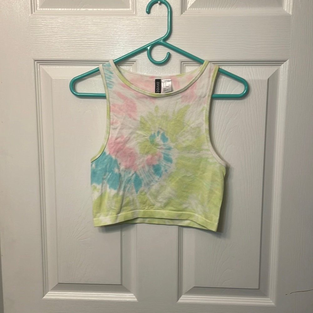 H&M tie dye top. size medium women’s